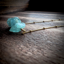 Load image into Gallery viewer, Aquamarine Cluster Gold Necklace
