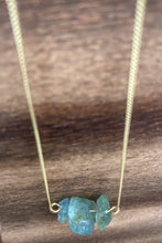 Load image into Gallery viewer, Rough Aquamarine Cluster 14K Gold-fill Curb Chain Necklace
