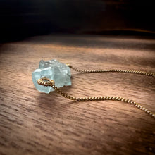 Load image into Gallery viewer, Aquamarine Cluster Gold Necklace
