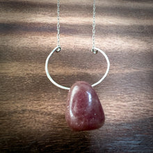 Load image into Gallery viewer, Pink Aventurine Hammered Sterling Silver Pendant Necklace
