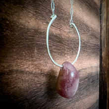 Load image into Gallery viewer, Pink Aventurine Hammered Sterling Silver Pendant Necklace
